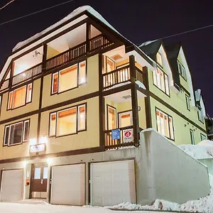 Kamakura Apartment